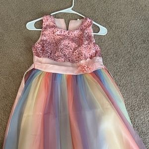 Girls dress